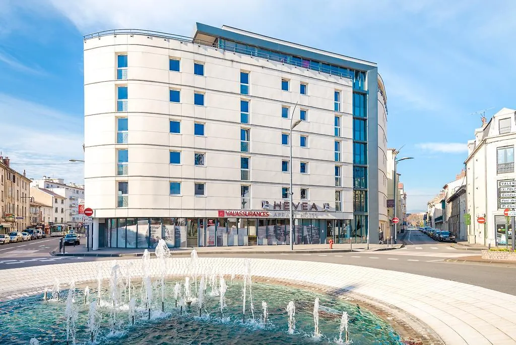 Appart\'Hotel Hevea contacts