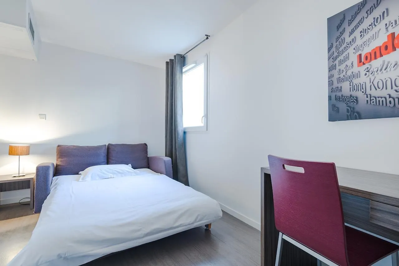 Appart'Hotel Hevea Valence