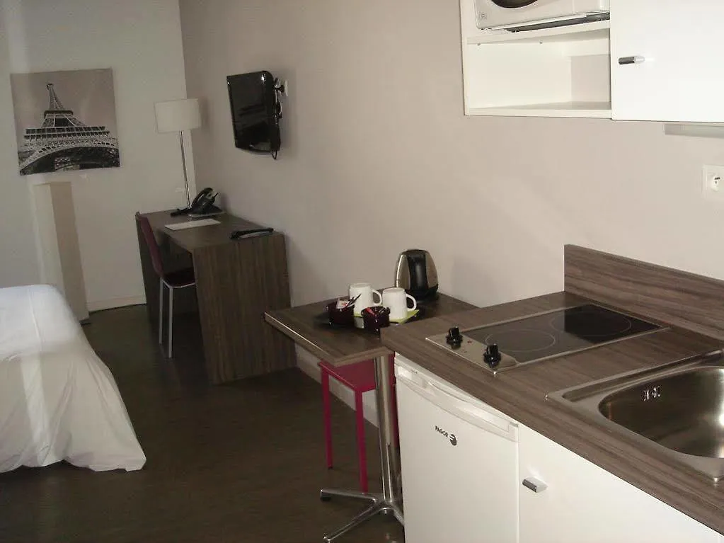 Appart'Hotel Hevea Valence  Aparthotel